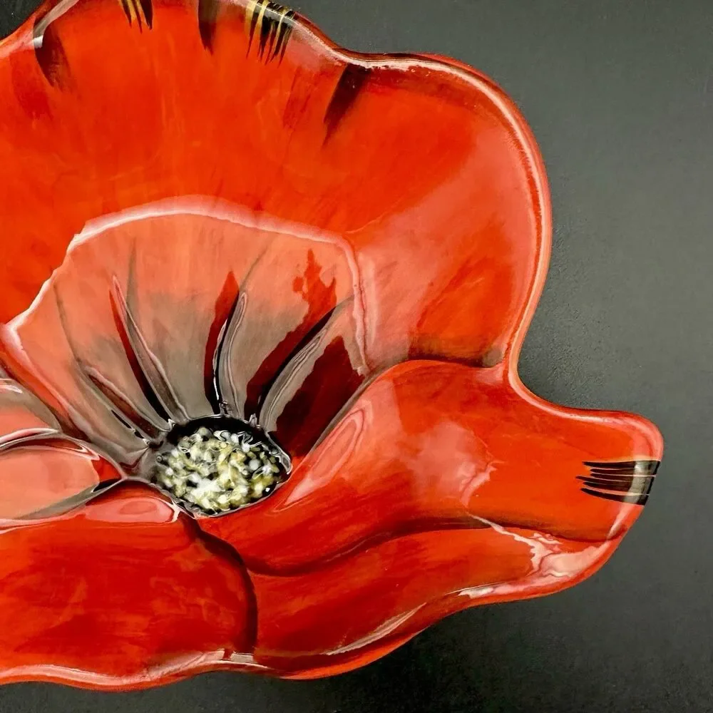 Vintage Clay Art Poppies Red Flower Shaped Ceramic Serving Bowl Dish 10.5”